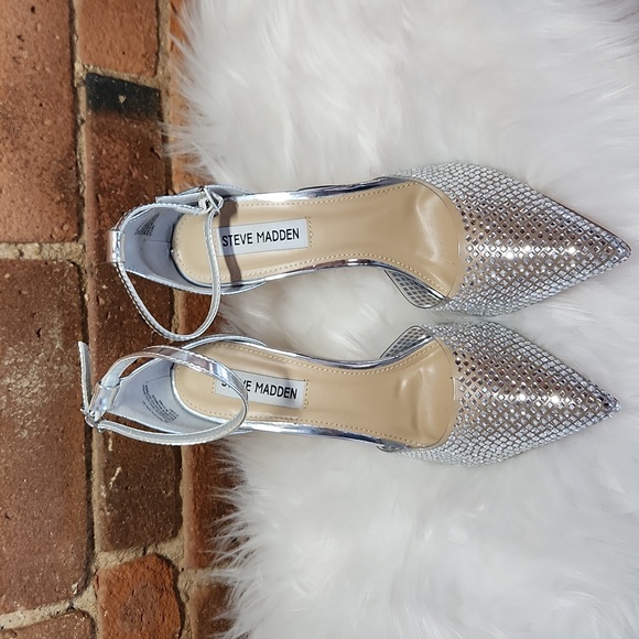 Steve Madden Crystal Embellished Heels - Picture 2 of 8
